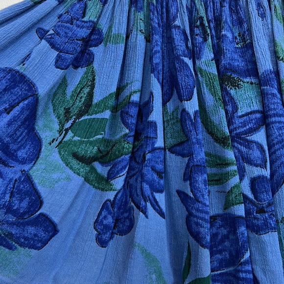 Furst of a Kind Floral Flowy Mini Skirt With Pockets - Picture 3 of 8